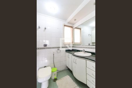 Apartamento para alugar com 115m², 3 quartos e 1 vaga Apartamento para alugar com 115m², 3 quartos e 1 vagaBanheiro