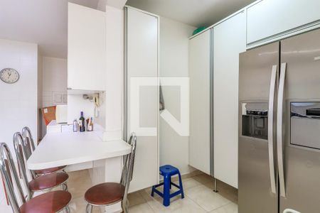Apartamento para alugar com 115m², 3 quartos e 1 vaga Apartamento para alugar com 115m², 3 quartos e 1 vagaCozinha