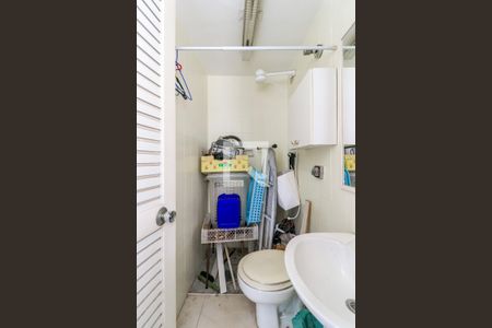 Apartamento para alugar com 115m², 3 quartos e 1 vaga Apartamento para alugar com 115m², 3 quartos e 1 vagaBanheiro de serviço