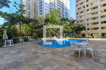 Apartamento para alugar com 115m², 3 quartos e 1 vaga Apartamento para alugar com 115m², 3 quartos e 1 vagaÁrea comum - Piscina