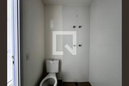 Studio à venda com 20m², 1 quarto e sem vaga Studio à venda com 20m², 1 quarto e sem vagaBanheiro