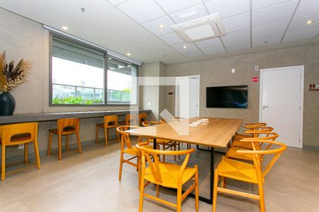 Studio para alugar com 25m², 1 quarto e sem vaga Studio para alugar com 25m², 1 quarto e sem vagaÁrea comum - Salão de festas