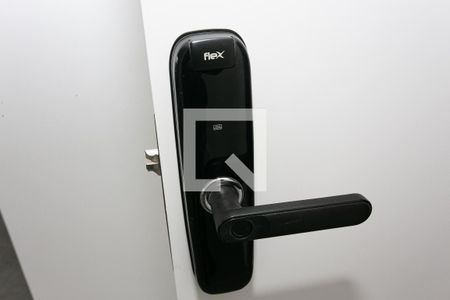 Studio para alugar com 25m², 1 quarto e sem vaga Studio para alugar com 25m², 1 quarto e sem vagaFechadura Eletrônica