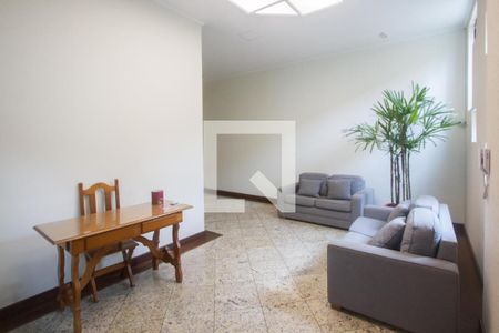 Apartamento à venda com 87m², 2 quartos e 1 vaga Apartamento à venda com 87m², 2 quartos e 1 vagaHall