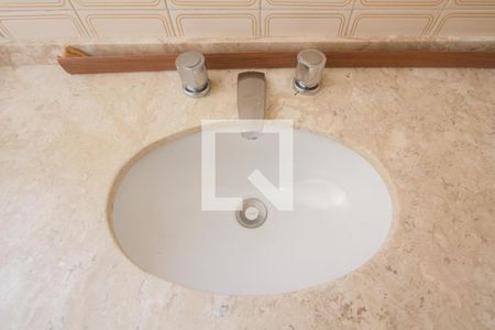 Apartamento à venda com 87m², 2 quartos e 1 vaga Apartamento à venda com 87m², 2 quartos e 1 vagaBanheiro Suíte