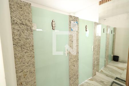 Casa à venda com 550m², 4 quartos e 2 vagasBanheiro 2