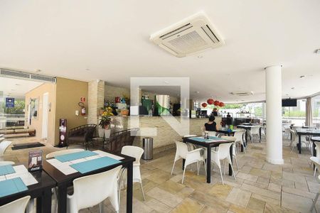 Apartamento à venda com 141m², 3 quartos e 2 vagasRestaurante