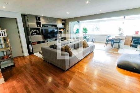 Sala  de apartamento à venda com 3 quartos, 141m² em Paraíso do Morumbi, São Paulo