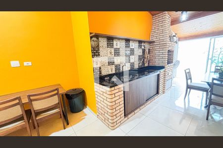 Apartamento à venda com 103m², 2 quartos e 1 vaga Apartamento à venda com 103m², 2 quartos e 1 vagaCobertura