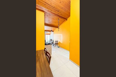 Apartamento à venda com 103m², 2 quartos e 1 vaga Apartamento à venda com 103m², 2 quartos e 1 vagaCobertura