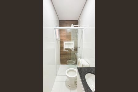 Apartamento à venda com 103m², 2 quartos e 1 vaga Apartamento à venda com 103m², 2 quartos e 1 vagaBanheiro da Suíte