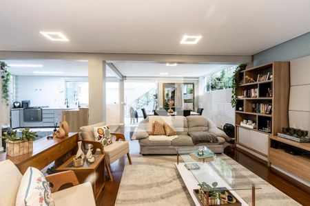 Casa à venda com 450m², 5 quartos e 4 vagas