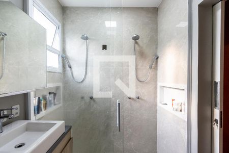 Casa à venda com 450m², 5 quartos e 4 vagas