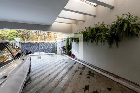 Casa à venda com 450m², 5 quartos e 4 vagas