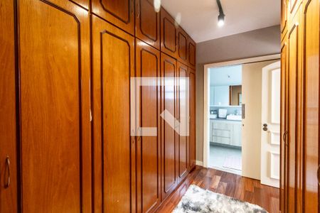 Casa à venda com 450m², 5 quartos e 4 vagas