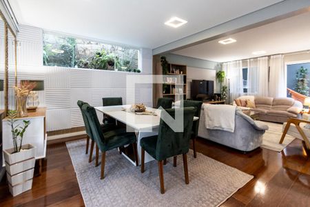 Casa à venda com 450m², 5 quartos e 4 vagas