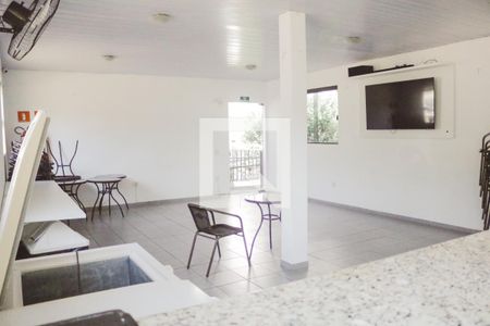 Apartamento para alugar com 45m², 2 quartos e 1 vaga Apartamento para alugar com 45m², 2 quartos e 1 vagaÁrea comum - Salão de festas