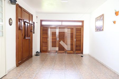 Casa à venda com 93m², 2 quartos e 1 vagaGaragem