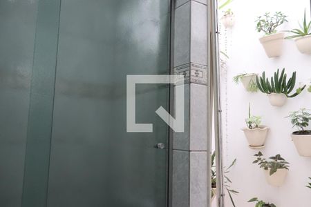 Casa à venda com 93m², 2 quartos e 1 vagaBanheiro