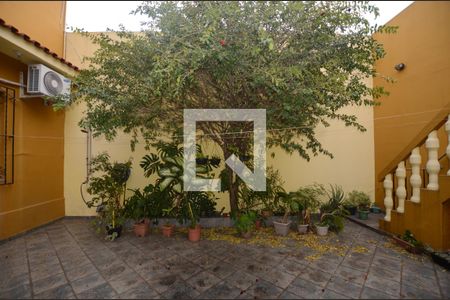 Casa à venda com 240m², 3 quartos e 3 vagasQuintal /Churrasqueira