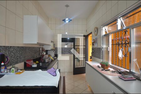 Casa à venda com 240m², 3 quartos e 3 vagasCozinha