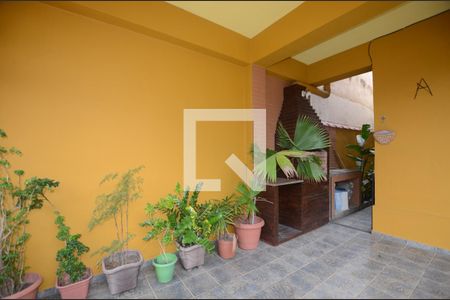 Casa à venda com 240m², 3 quartos e 3 vagasQuintal /Churrasqueira