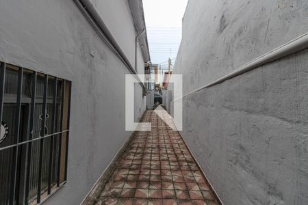 Casa à venda com 400m², 3 quartos e 1 vaga Casa à venda com 400m², 3 quartos e 1 vagaCorredor externo