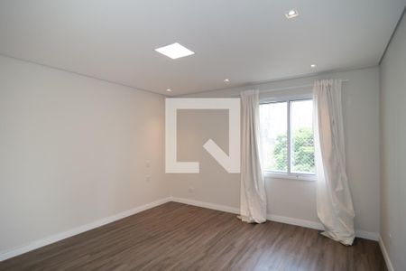 Apartamento à venda com 190m², 3 quartos e 1 vaga Apartamento à venda com 190m², 3 quartos e 1 vagaQuarto 2 - Suíte