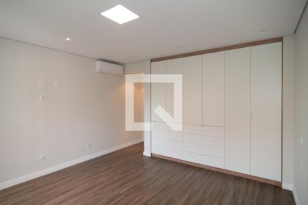 Apartamento à venda com 190m², 3 quartos e 1 vaga Apartamento à venda com 190m², 3 quartos e 1 vagaQuarto 2 - Suíte