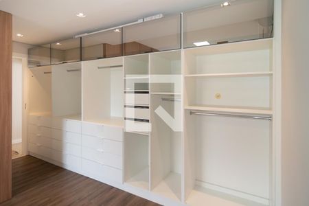 Apartamento à venda com 190m², 3 quartos e 1 vaga Apartamento à venda com 190m², 3 quartos e 1 vagaQuarto 3 - Suíte