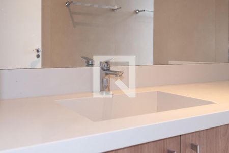 Apartamento à venda com 190m², 3 quartos e 1 vaga Apartamento à venda com 190m², 3 quartos e 1 vagaBanheiro Quarto 2 - Suíte