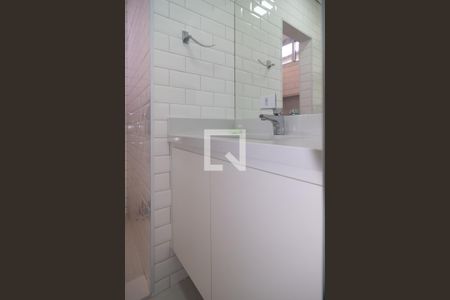 Apartamento à venda com 190m², 3 quartos e 1 vaga Apartamento à venda com 190m², 3 quartos e 1 vagaBanheiro de Serviço