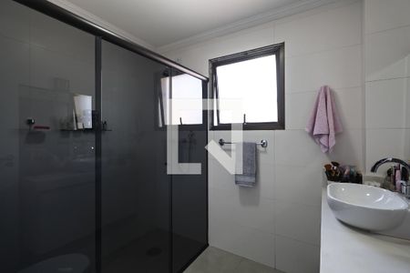 Apartamento à venda com 198m², 4 quartos e 4 vagasBanheiro