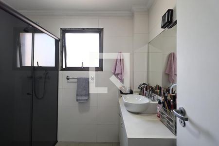 Apartamento à venda com 198m², 4 quartos e 4 vagasBanheiro