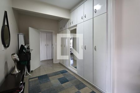 Apartamento à venda com 198m², 4 quartos e 4 vagasSuíte 2