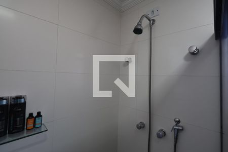 Apartamento à venda com 198m², 4 quartos e 4 vagasBanheiro