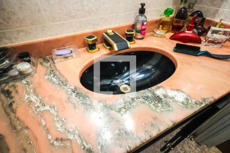 Apartamento à venda com 87m², 3 quartos e 1 vaga Apartamento à venda com 87m², 3 quartos e 1 vagaBanheiro