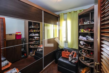 Apartamento à venda com 87m², 3 quartos e 1 vaga Apartamento à venda com 87m², 3 quartos e 1 vagaCloset