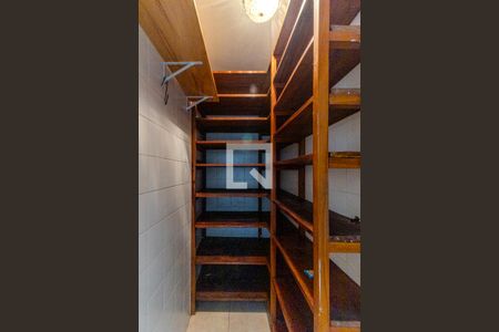 Apartamento à venda com 242m², 3 quartos e 2 vagasDespensa