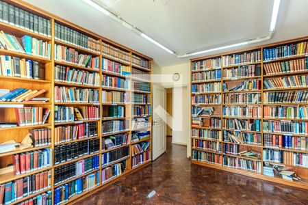 Apartamento à venda com 242m², 3 quartos e 2 vagasQuarto 1