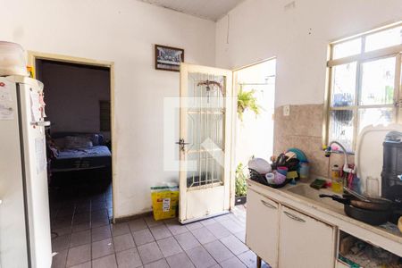 Casa à venda com 300m², 5 quartos e 2 vagasCozinha Casa 3