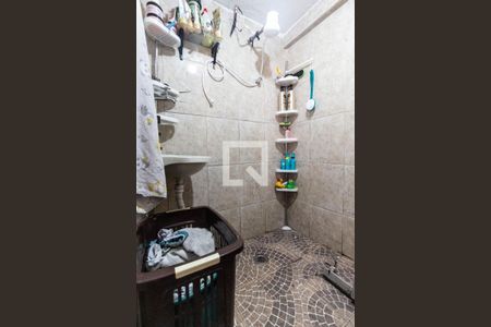 Casa à venda com 300m², 5 quartos e 2 vagasBanheiro Casa 3