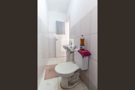 Casa à venda com 300m², 5 quartos e 2 vagasBanheiro Casa 2