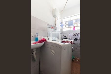 Casa à venda com 300m², 5 quartos e 2 vagasÁrea de serviço Casa 3