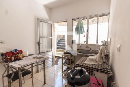 Casa à venda com 300m², 5 quartos e 2 vagasCozinha Casa 2