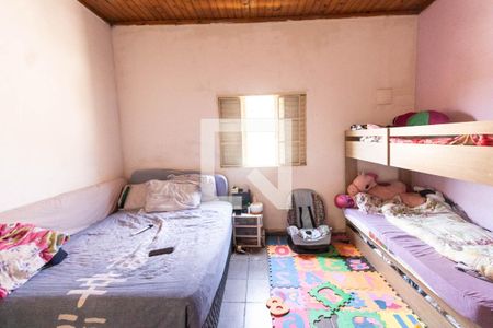 Casa à venda com 300m², 5 quartos e 2 vagasQuarto Casa 3