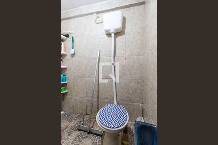 Casa à venda com 300m², 5 quartos e 2 vagasBanheiro Casa 3