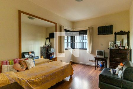 Apartamento para alugar com 220m², 3 quartos e 3 vagasSuíte 2