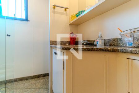 Apartamento para alugar com 220m², 3 quartos e 3 vagasBanheiro da Suíte 1