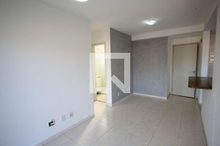 Sala de apartamento para alugar com 2 quartos, 51m² em Taquara, Rio de Janeiro
